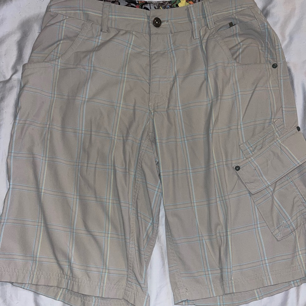 Mens Lulu cargo shorts